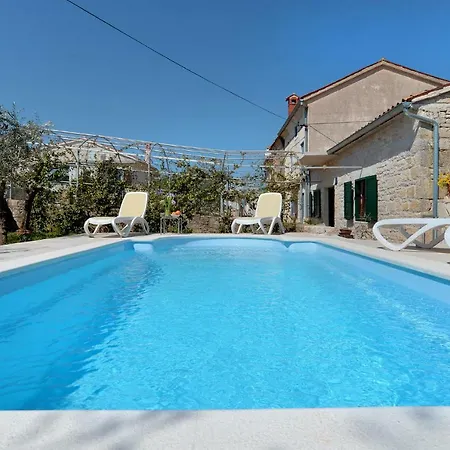 House 1829 Holiday home *