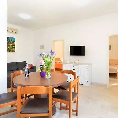 Holiday home House 1829 *